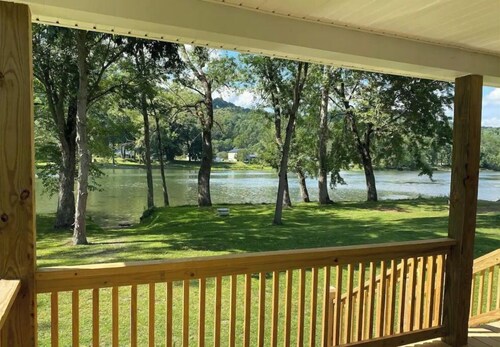 Pleasant View - A brand new riverfront getaway!