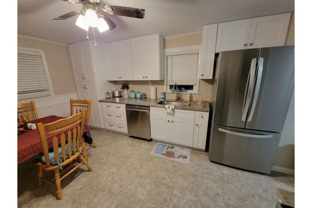 Forest Cottage Peaceful Acreage