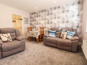 Living room - Albies End (Battle)