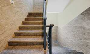 Staircase - Hotel Royal Splendid (Bengaluru)