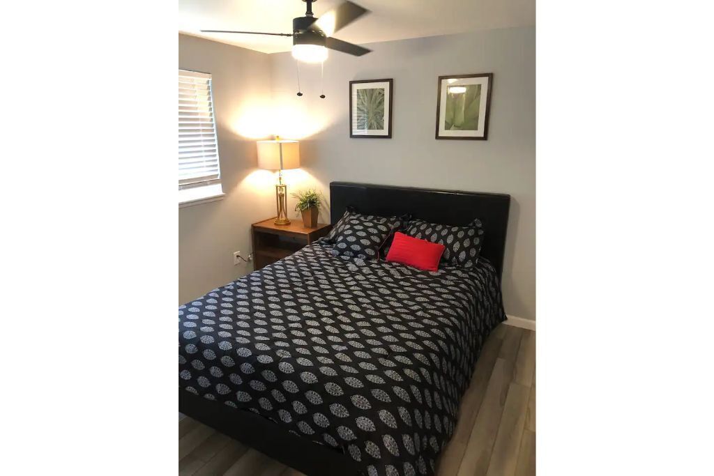 Luxury Brand New Remodeled 3 Bedroom Duplex!