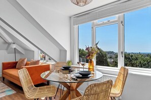 Apartment (2 Bedrooms) | Interior - The Penthouse By Pureserviced (Plymouth)