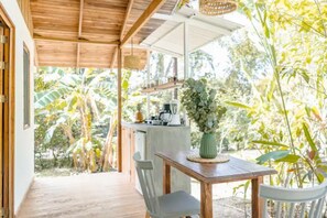 Outdoor dining - Jungle Apartment for 2 (Buenos Aires)