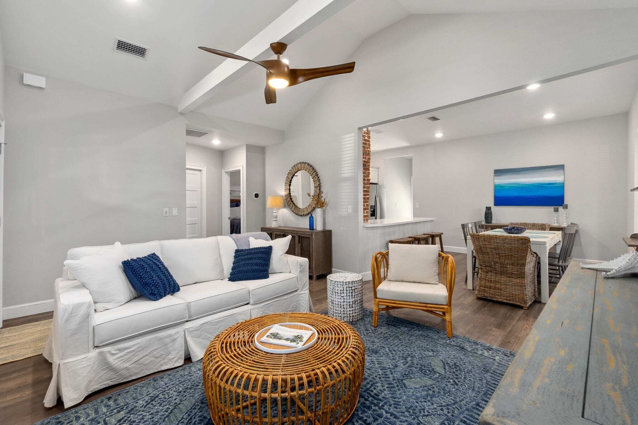 Oneida Charmed - Historic Cottage w/ Modern Flair