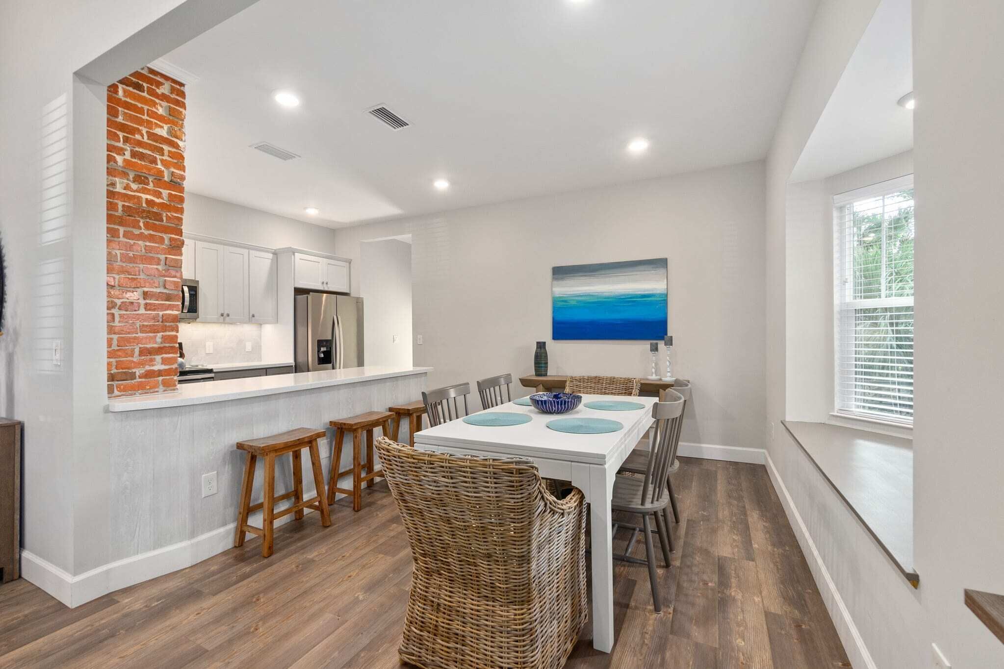 Oneida Charmed - Historic Cottage w/ Modern Flair