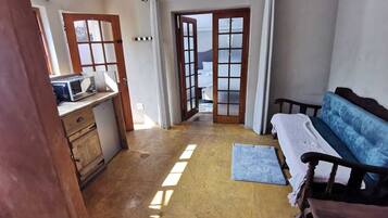 1 chambre, bureau, Wi-Fi gratuit, draps fournis