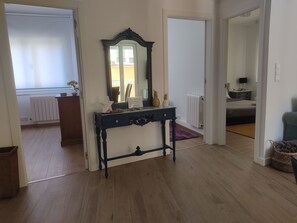 3 bedrooms, desk, iron/ironing board, travel crib - In the center of Moaña, a few minutes walk from the maritime station and Vigo (Moaña)