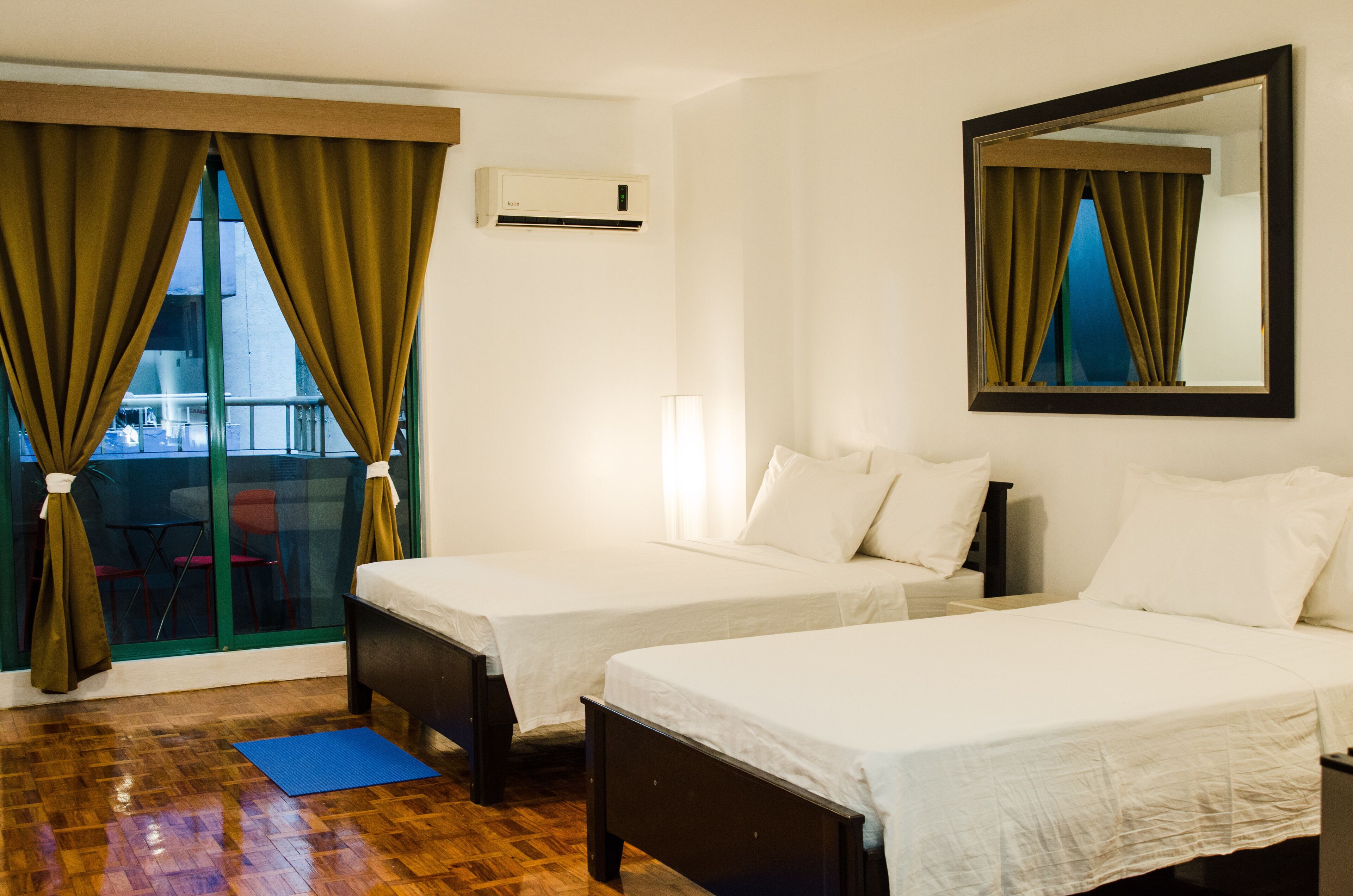 Estúdio | Cozinha privada | Geladeira, micro-ondas, talheres/pratos/utensílios de cozinha