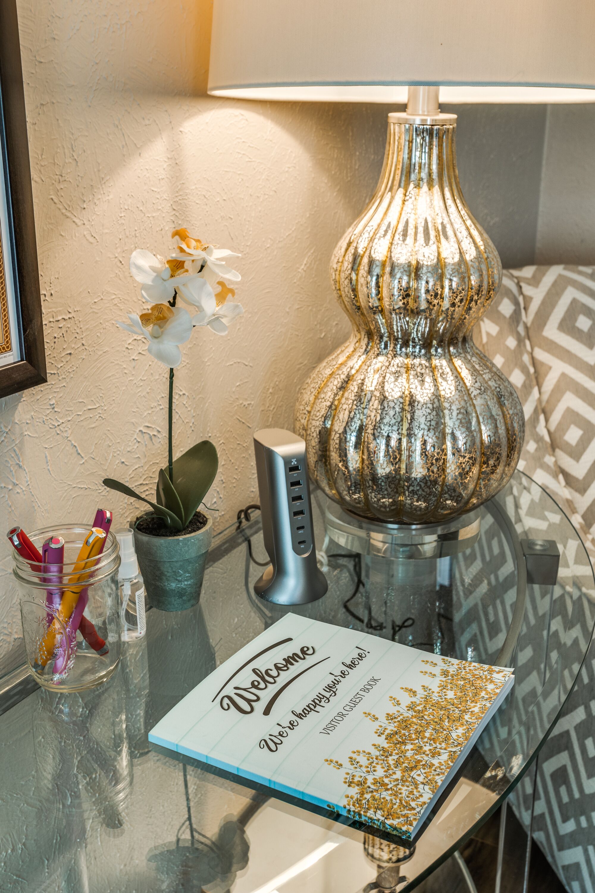 Well appointed home minutes from Kalahari and Downtown