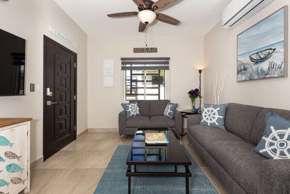 TV - Comfortable and equipped 3bed/2bath central home (Puerto Peñasco)