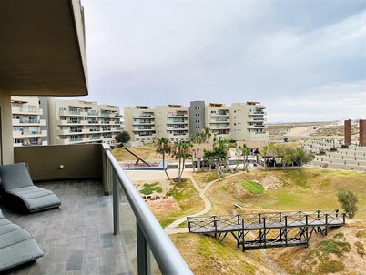 Beautiful Condo "La Joya" Near Beach with Views