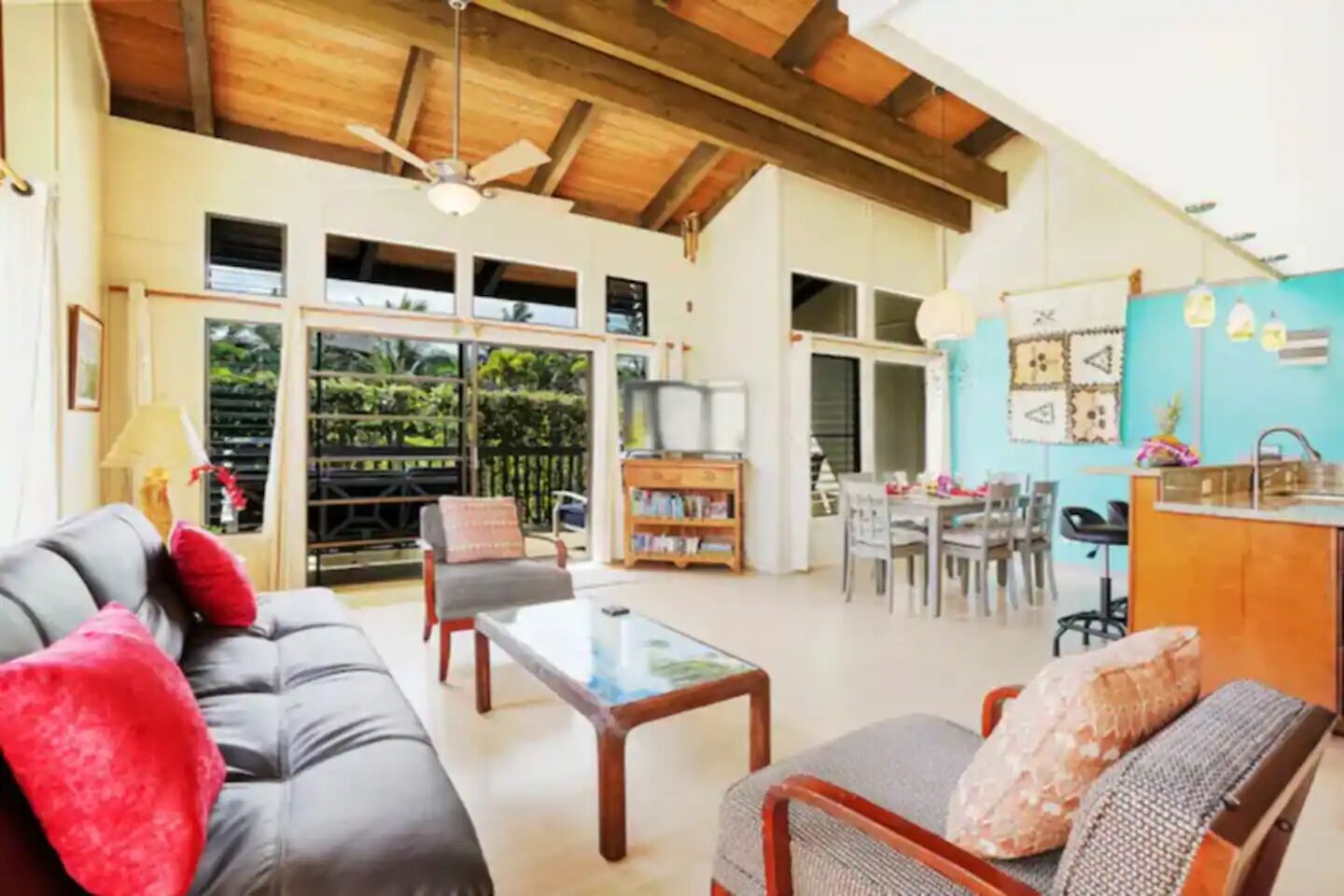 Spacious Private Getaway on North Shore of Kauai!