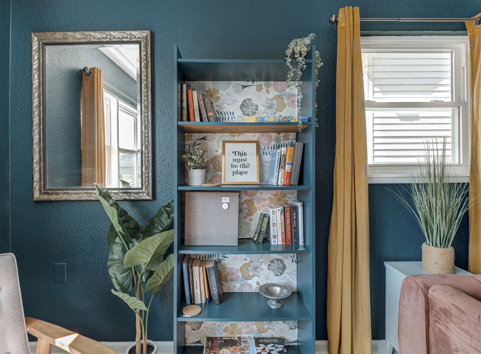 The Blue Villa !Amenities! | Pet Friendly + Fence