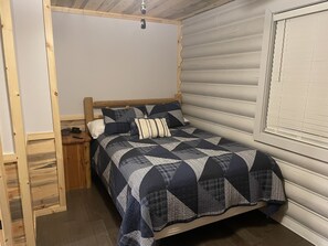 2 chambres, fer et planche à repasser, accès au Wi-Fi (inclus)