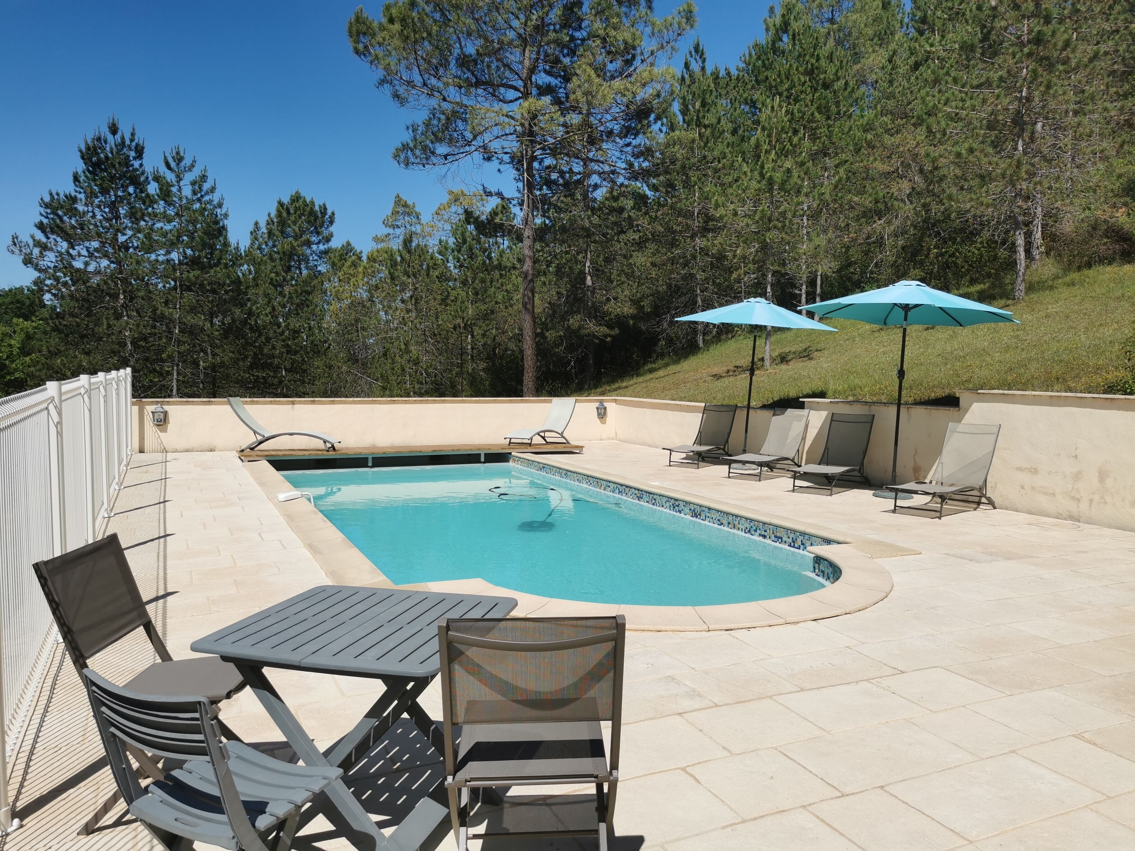 Piscine extérieure, piscine chauffée