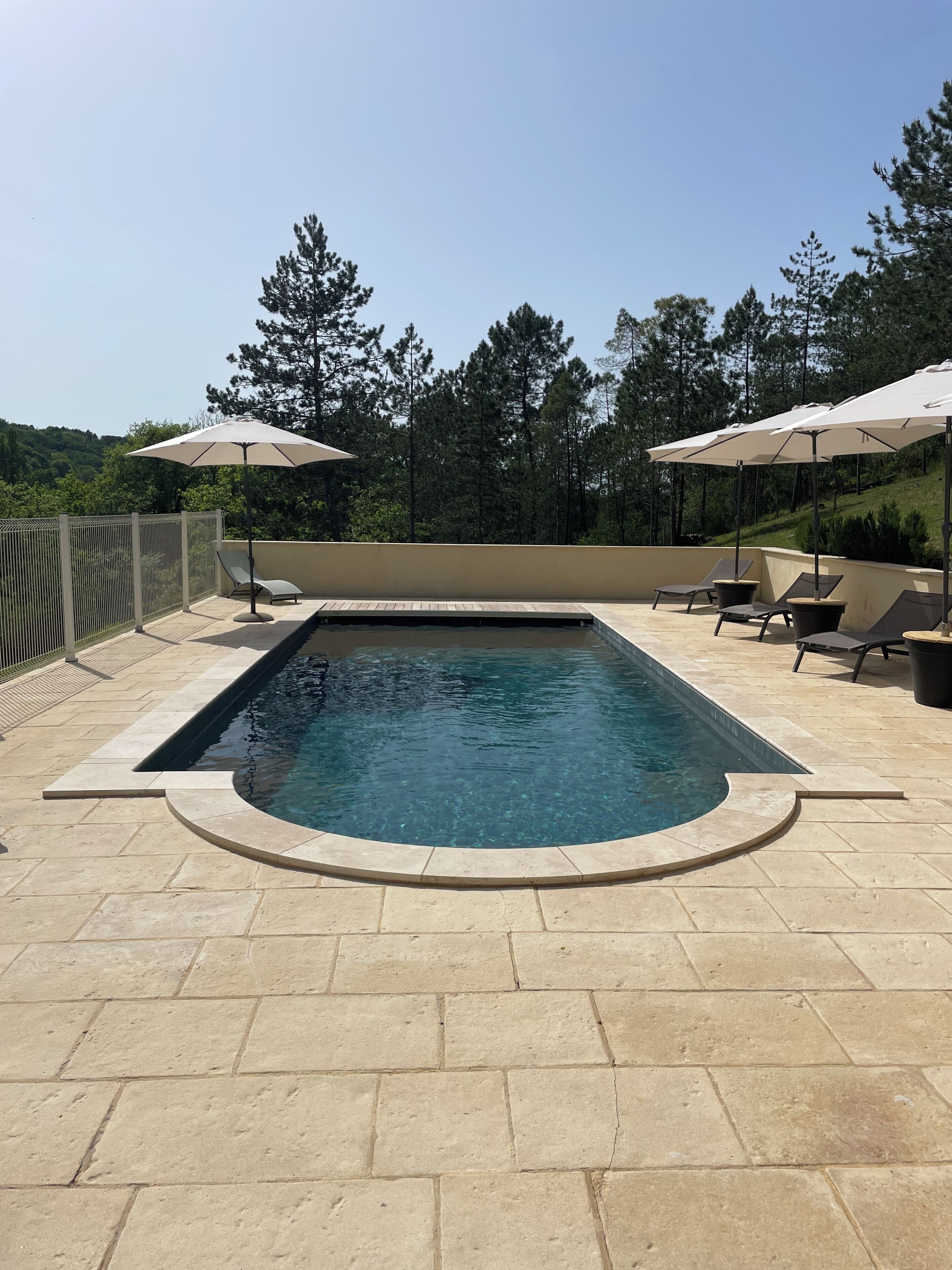 Piscine extérieure, piscine chauffée