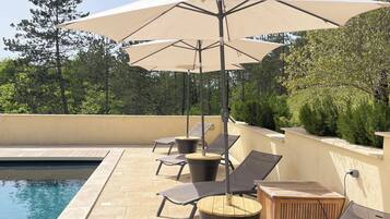 Piscine extérieure, piscine chauffée