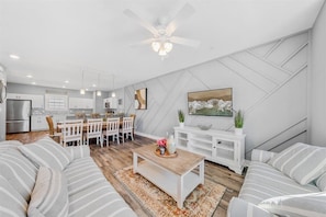 Smart TV, Netflix, servicios de streaming, videoteca