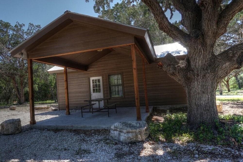 Frio River Airbnb & Cheap Cabin Rentals from 39 AirCabins