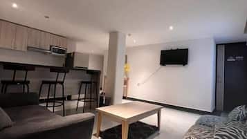 Standard Apartment, 4 Bedrooms | 1 bedroom, individually furnished, desk, laptop workspace