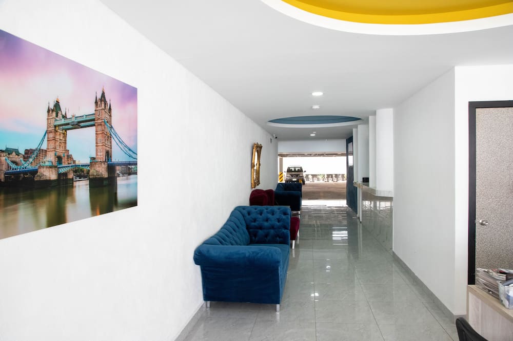 Hotel Urban