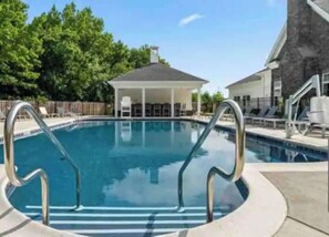 Piscine extérieure