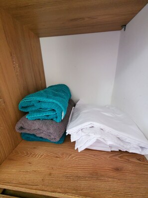 2 Schlafzimmer, WLAN