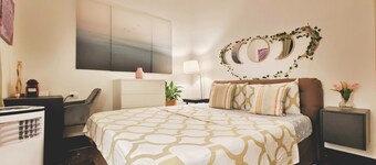 genoa near waterfront room 