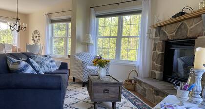 Charming Cottage in Private Lake Community (Pet-Friendly!)