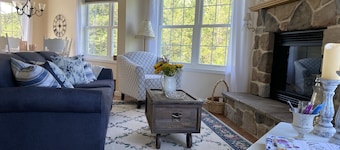 Charming Cottage in Private Lake Community (Pet-Friendly!)