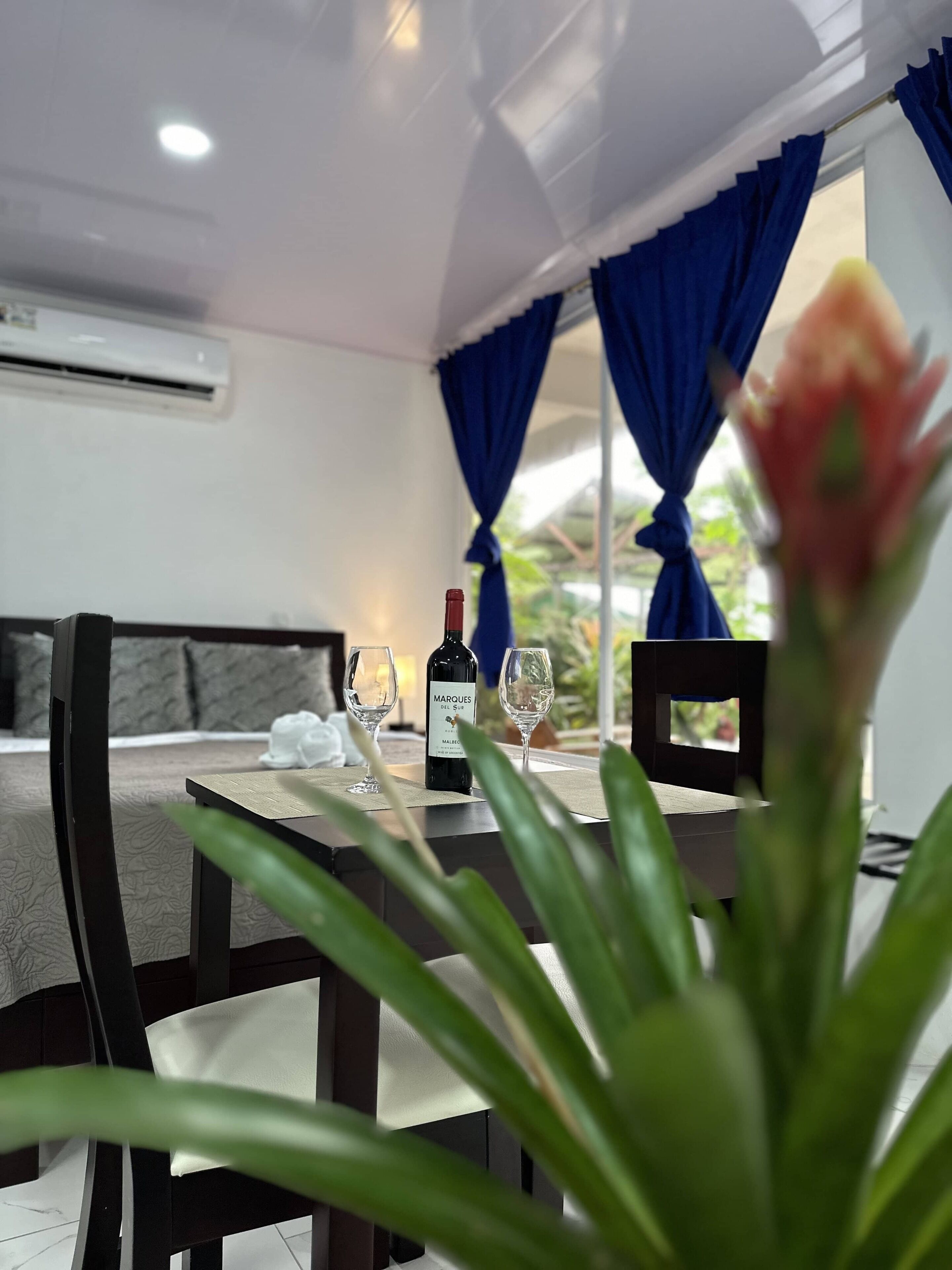 Pillow-top beds, individually decorated, individually furnished