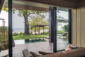 Villa, 1 cama de matrimonio grande, piscina privada (Beachfront) | Vistas desde la habitación