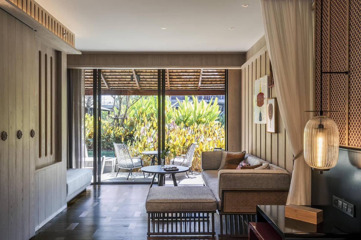 Deluxe Room, 1 King Bed, Pool Access | 1 bedroom, premium bedding, minibar, in-room safe