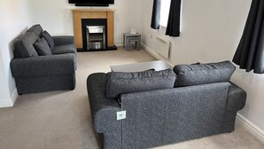 Living room - Poulton-le-fylde Aug 2022 Refurb 2bed&bath Apart (Poulton-le-Fylde)