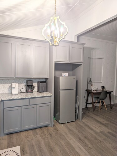 5 Star Historic Home - 2BR/3rd Loft - 3mi to Casino