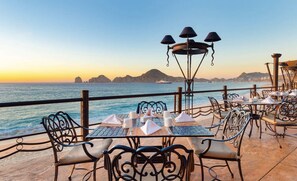 Outdoor dining - 1Bd 2Bth, Amazing Resort, Rest, Play, Fish, WIN: Beachfront, Amazing View (Cabo San Lucas)