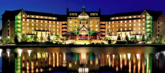 Luxury Pocono Home – Spacious, Sleeps 18, Game Room, Close to Tobyhanna Lake!