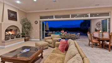 TV, fireplace, stereo