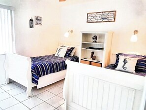3 bedrooms, iron/ironing board, travel cot, free WiFi