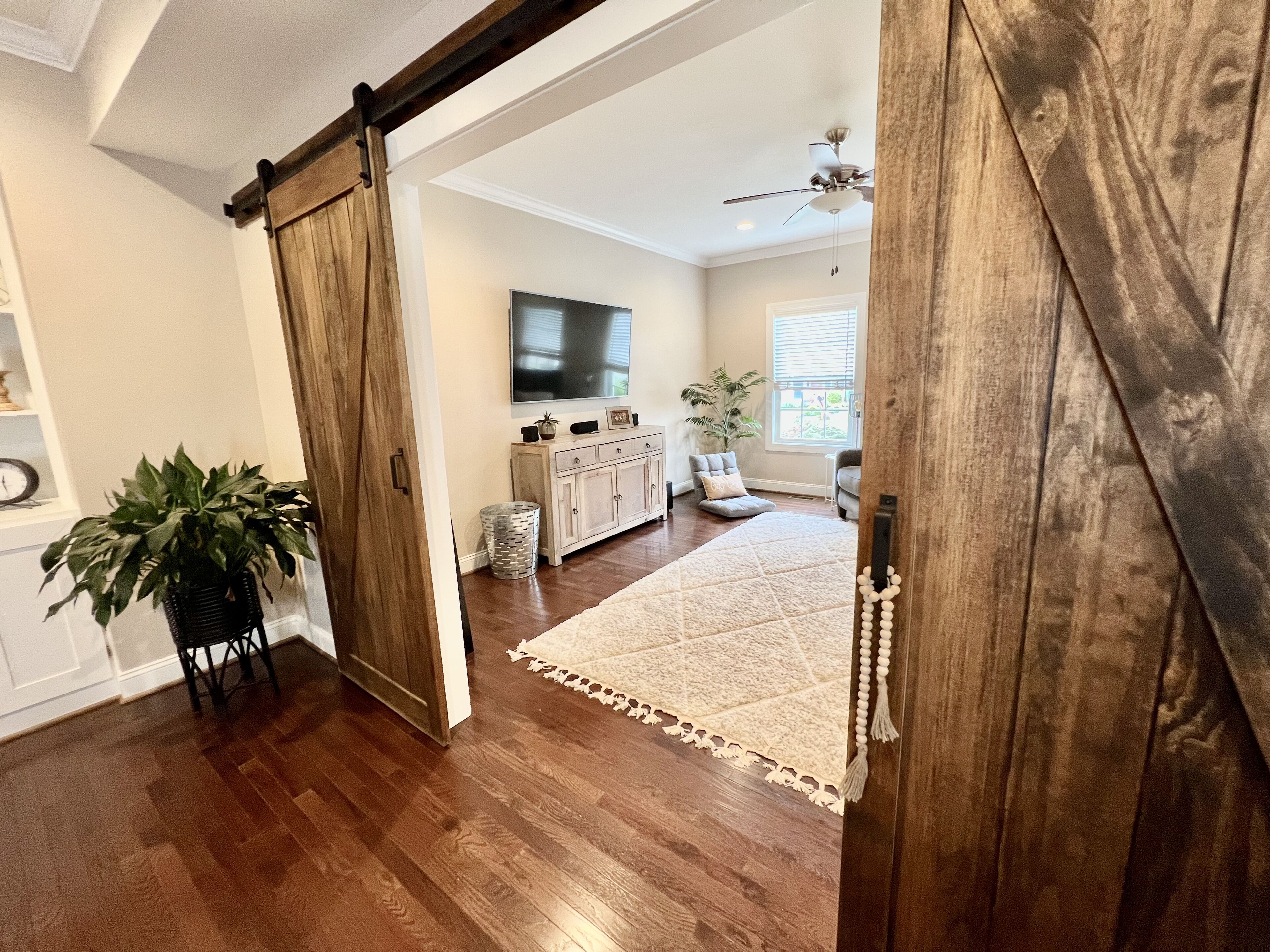 Spacious Family Home - Close to Virginia Tech & Radford University