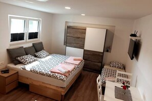 1 habitación, cuna de viaje, wifi gratis y ropa de cama 