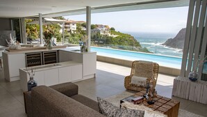 View from property - Crown on the heads (Knysna)