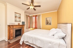 4 slaapkamers, een strijkplank/strijkijzer, gratis wifi, beddengoed