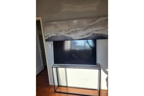 Charming Emeryville Apartment 5 min drive to Bay Bridge.