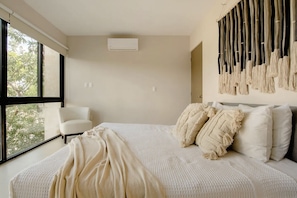3 bedrooms, free WiFi, bed sheets
