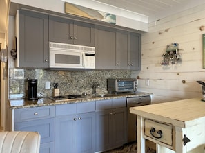 Condo, Multiple Beds, Balcony, Beach View (B212) | Private kitchen | Fridge, microwave, oven, stovetop