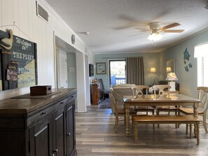 Dining - Tennis Villas (Hilton Head Island)