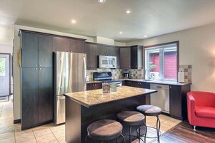 Chalet, 4 Bedrooms (146 Borealis) | Private kitchen | Coffee/tea maker, cookware/dishes/utensils, dining tables