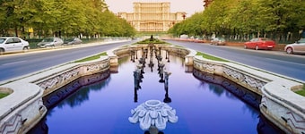 LUXRIOUS APARTMENT IN ROMANIA