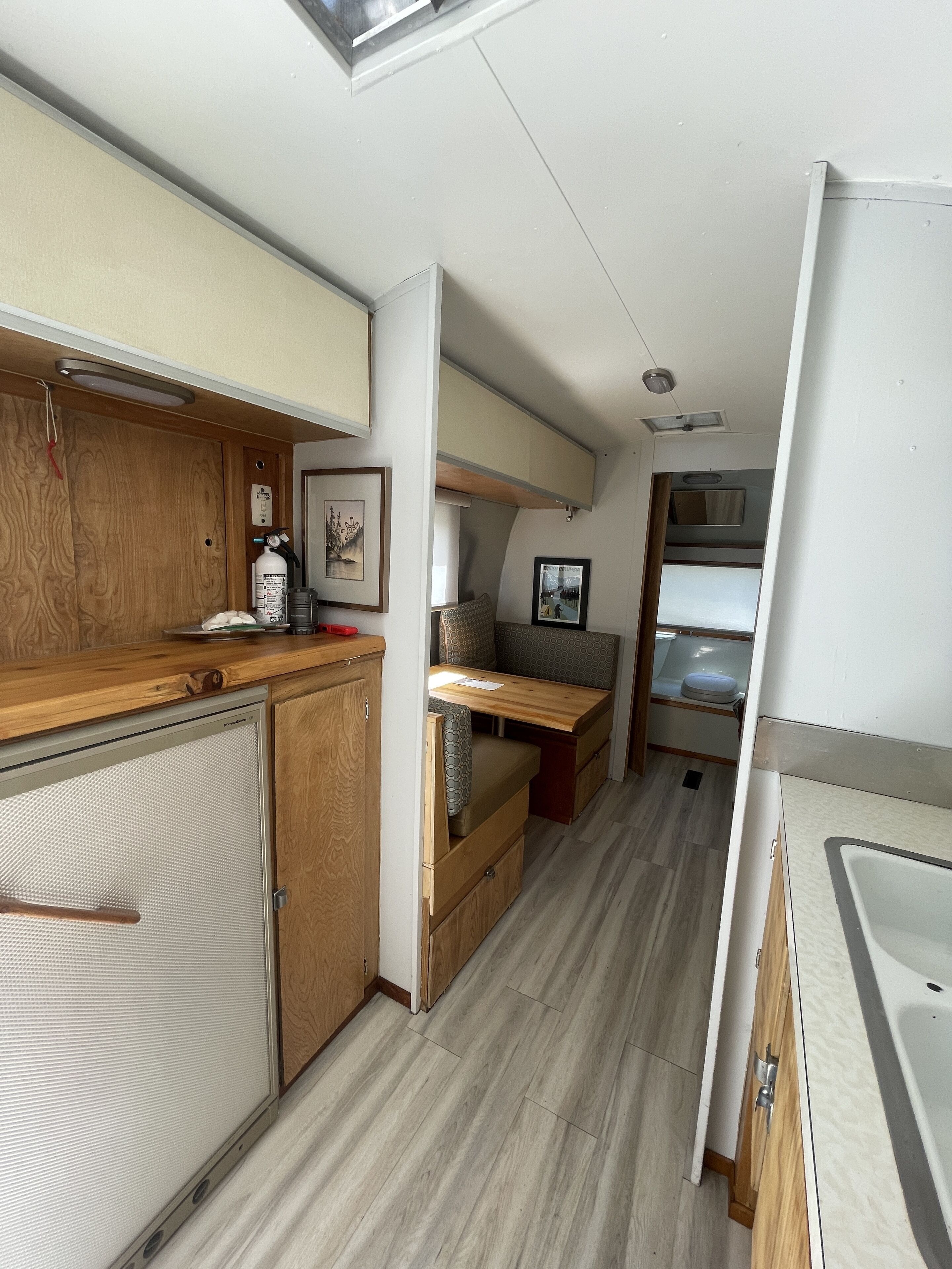 المنشأة من الداخل